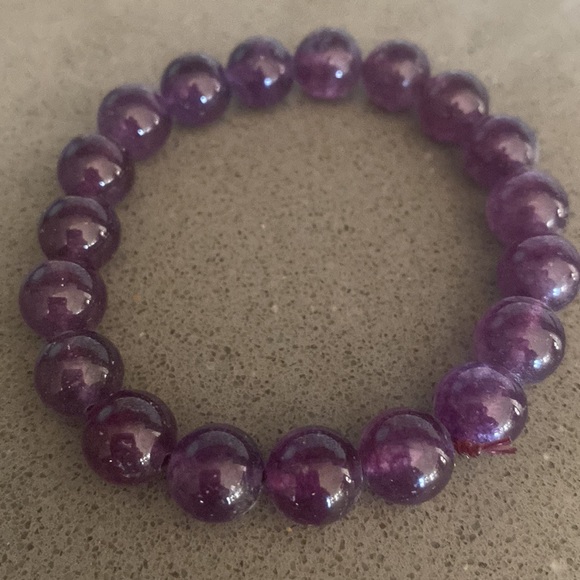 Amethyst Crystal Gemstone Round Beaded Stretch Bracelet - Picture 6 of 6